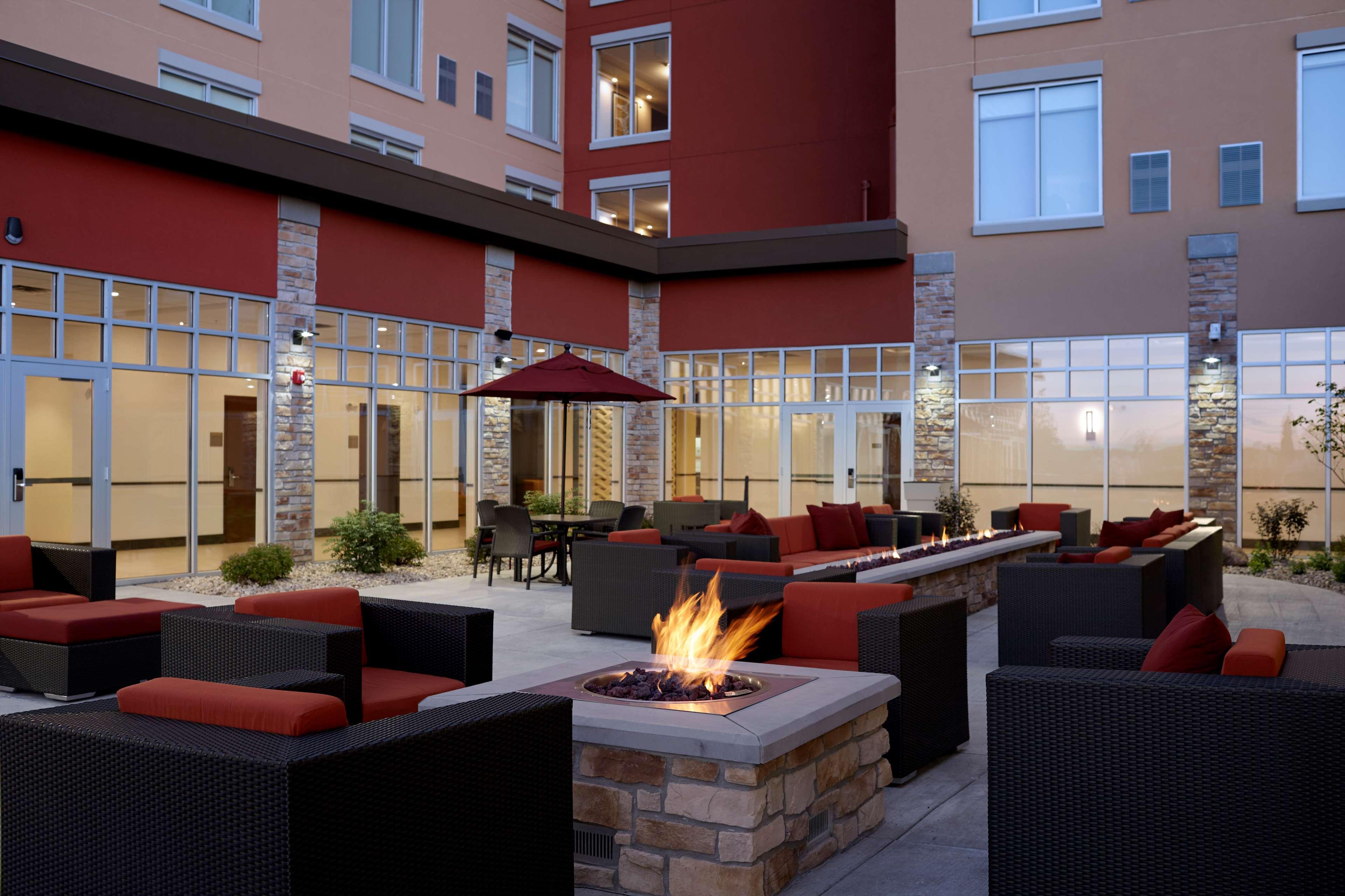 Hyatt Place Madison/Verona Екстериор снимка